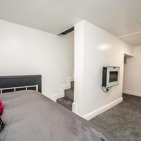 The Cosey Tucked-Away Cottage 2 Or 3 Bedroom Options Huddersfield Extérieur photo