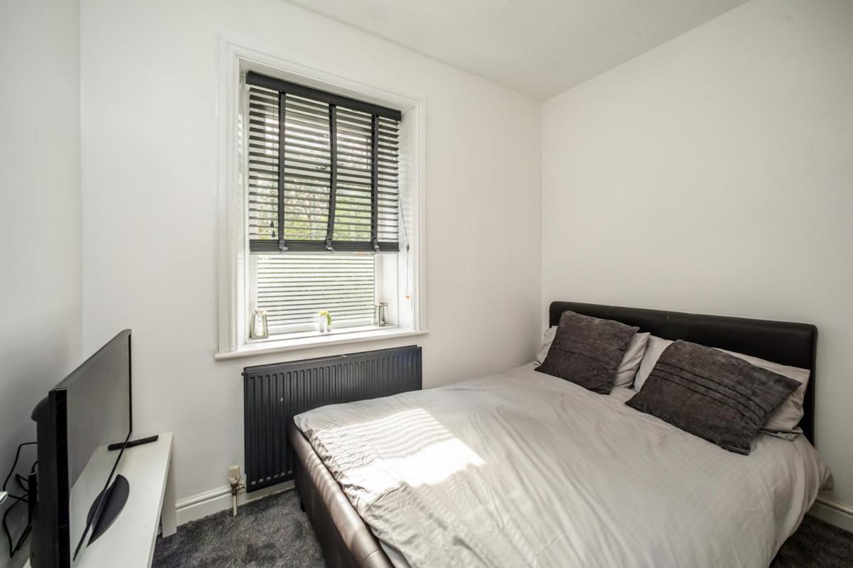 The Cosey Tucked-Away Cottage 2 Or 3 Bedroom Options Huddersfield Extérieur photo